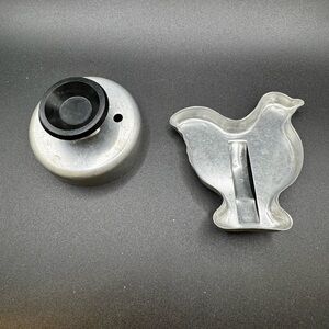 Set of 2 Vintage Small Aluminum Circle and Chicken Cookie Cutters Metal Molds